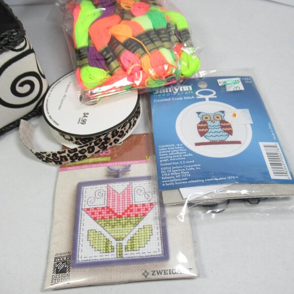 Embroidery craft bundle - Picture 9 of 14